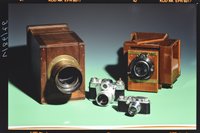 Fotoapparate mit Fotokamera "Contarex" von Zeiss Ikon