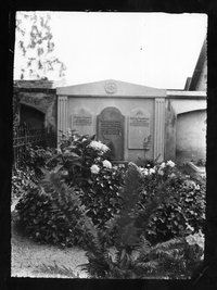 Mühlberg/Elbe: Friedhof, Familiengrabstätte Lindhorst